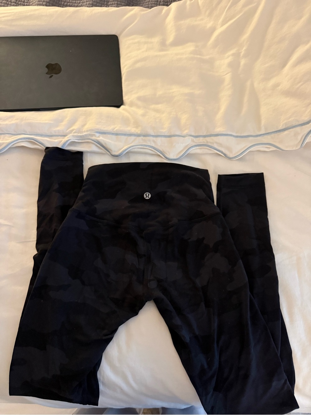 lululemon black camo high-rise leggings